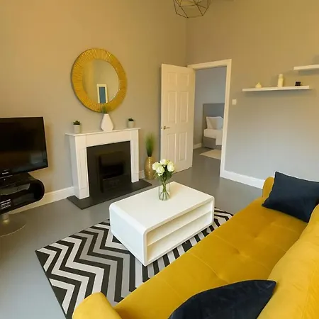 2 Bedroom Pearse Street, Walking Distance To Centre 더블린