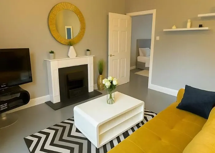 2 Bedroom Pearse Street, Walking Distance To Centre 더블린